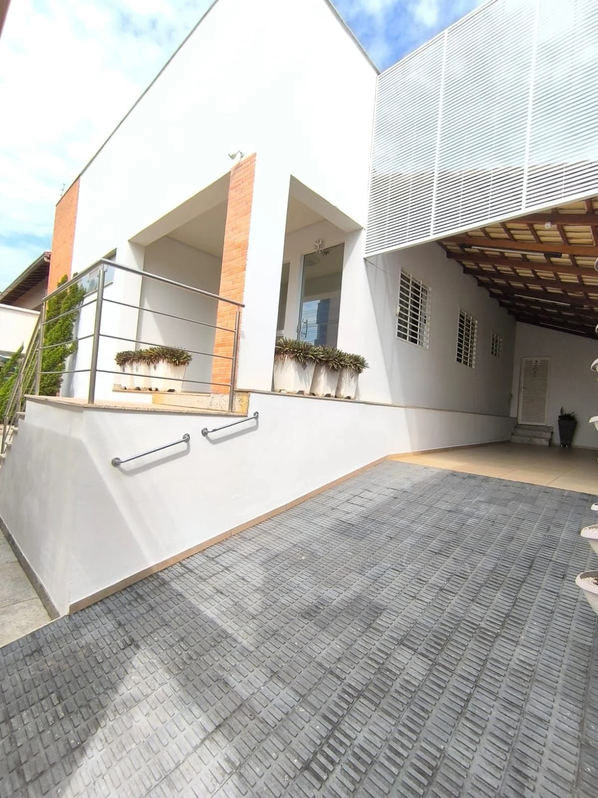 Elegância discreta em um endereço de prestígio